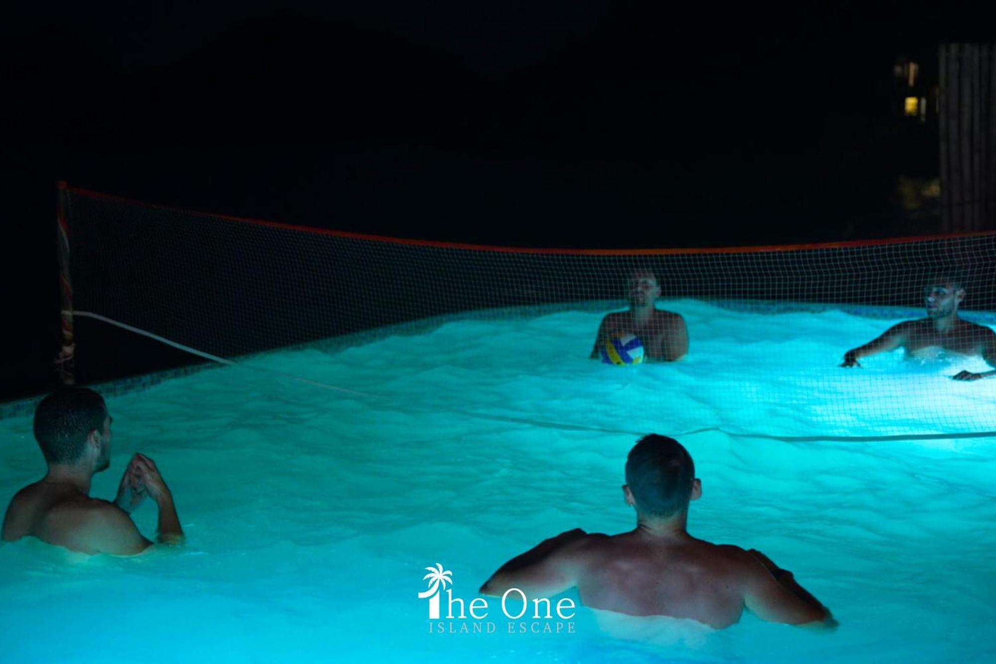 The One 'Private Island' Escape Hotel Gia Luan Exterior photo