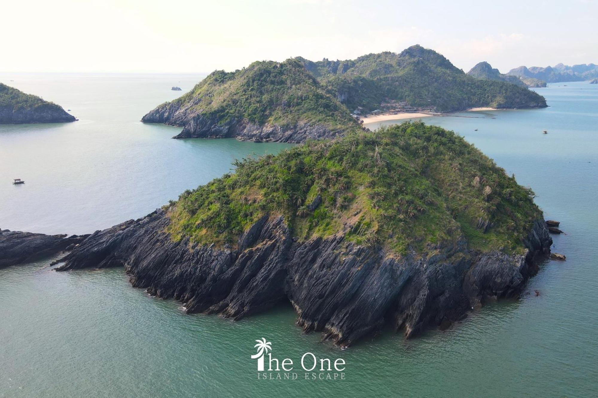 The One 'Private Island' Escape Hotel Gia Luan Exterior photo